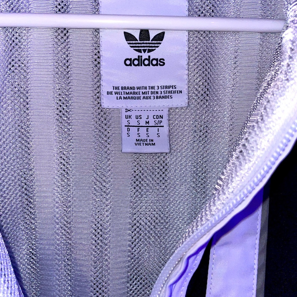 Adidas pull over - Picture 2 of 5